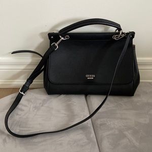 Sold on FB // Guess Black Handbag/Shoulder bag
